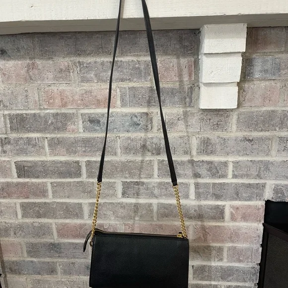 Tory Burch Black Crossbody Bag with Gold Logo - Picture 4 of 14